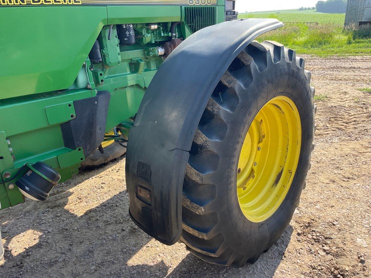 1996-john-deere-8300-image-18