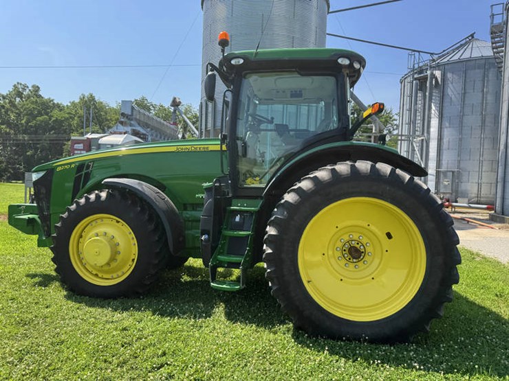 2014-john-deere-8270r-image-29