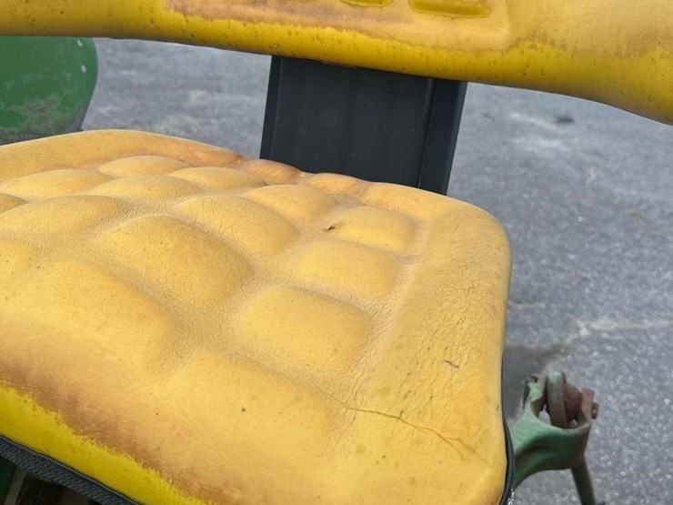john-deere-1530-image-11