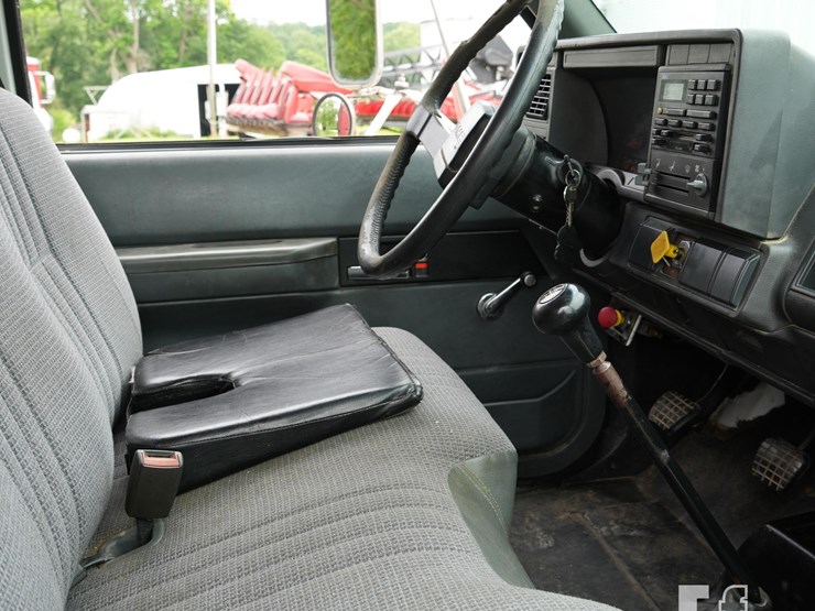 1998-gmc-topkick-c7500-image-42