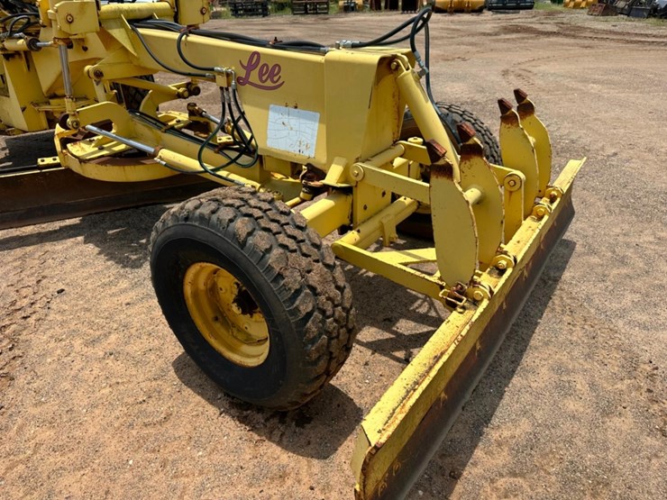 1982-john-deere-a-image-4