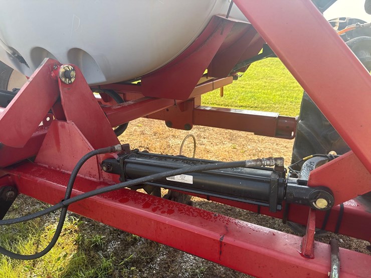 case-ih-2800-image-12
