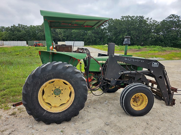 john-deere-2240-image-15
