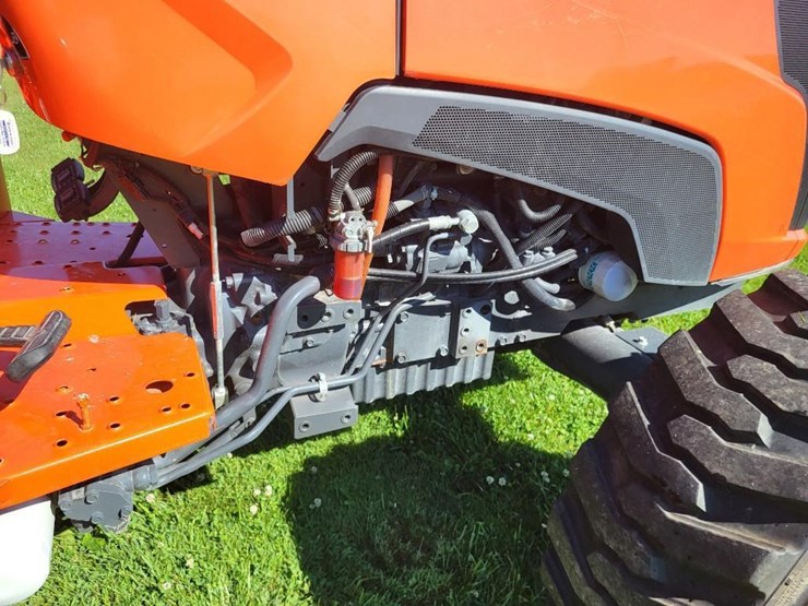 2016-kubota-mx5200-image-30