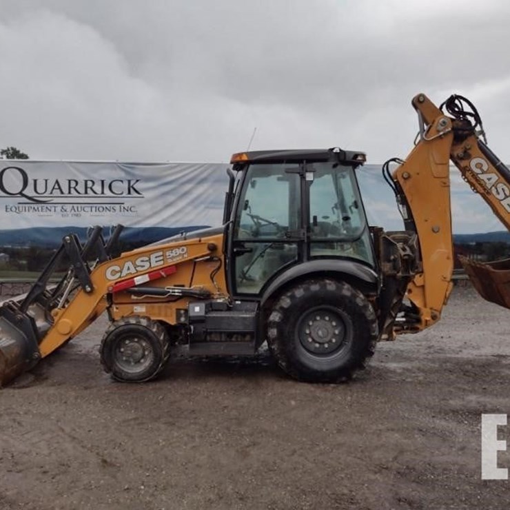 2019 CASE 580SN