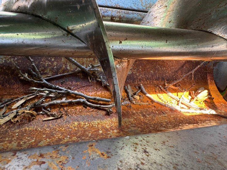 2010-john-deere-2010-image-59