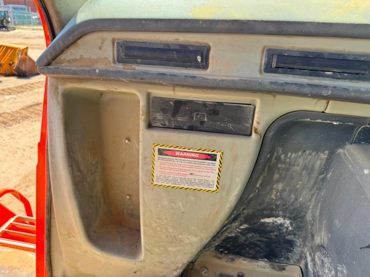 2014-doosan-da30-image-56