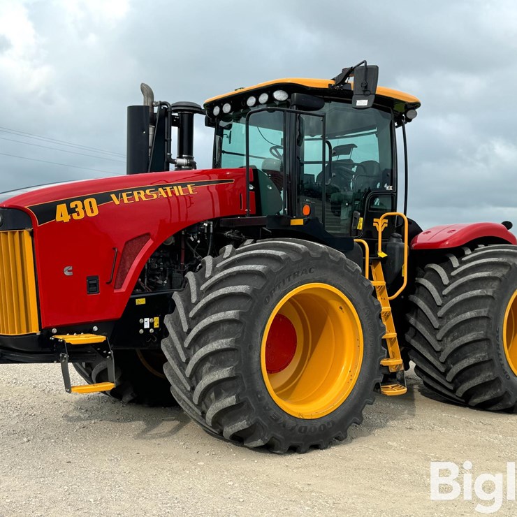 2023 VERSATILE 430