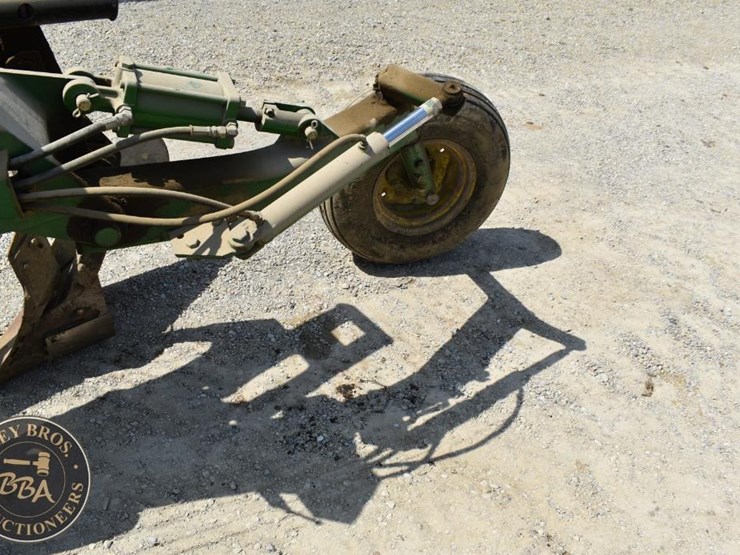 john-deere-2700-image-9