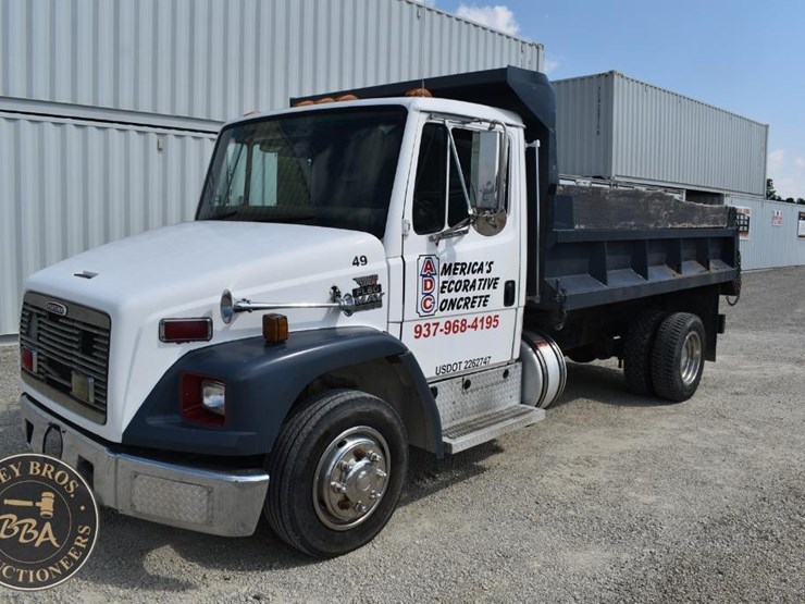 1999-freightliner-fl60-image-1