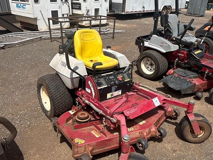 exmark-ultracut-60in-commercial-2303-image-1