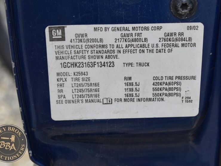 2003-chevrolet-silverado-2500-image-36