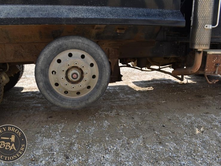 1996-mack-rd688s-image-48