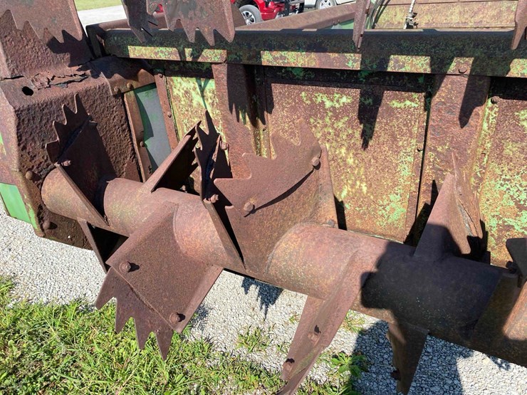 john-deere-450-image-25