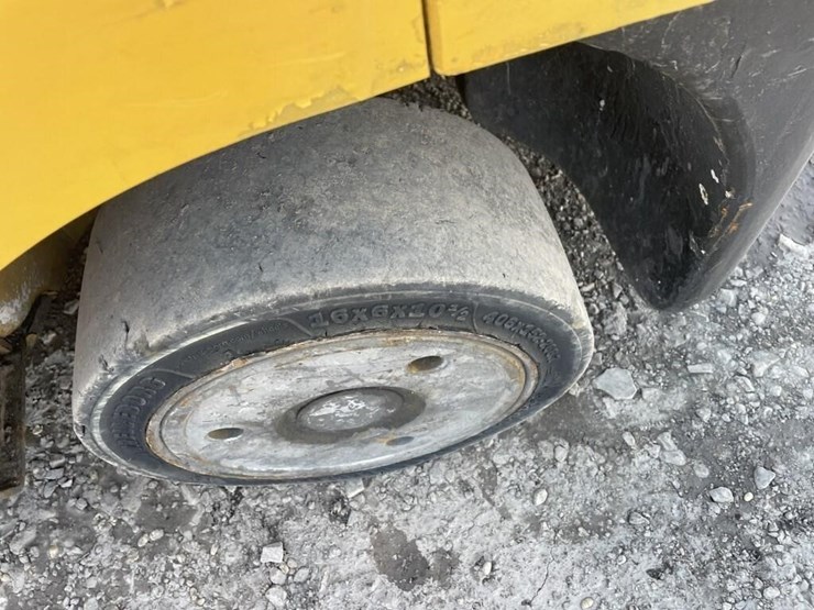 2013-caterpillar-c5000-image-7