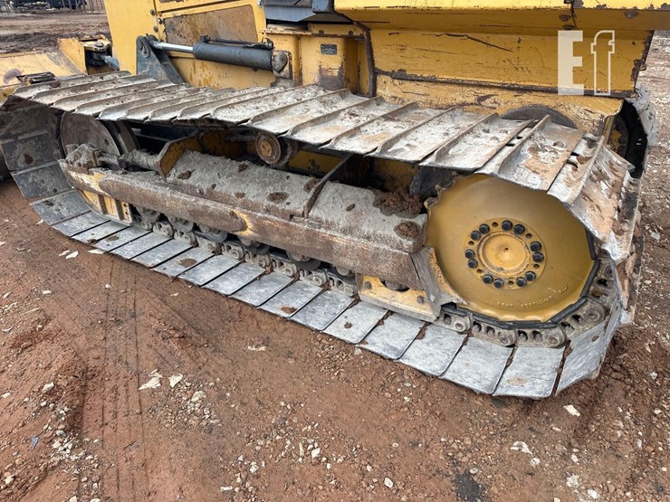 2013-deere-650k-lgp-image-19