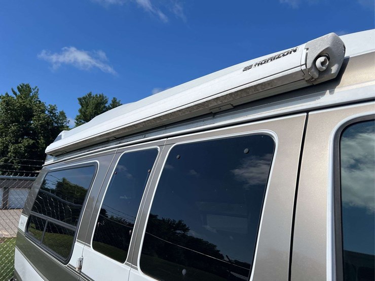 2002-ford-e250-image-2