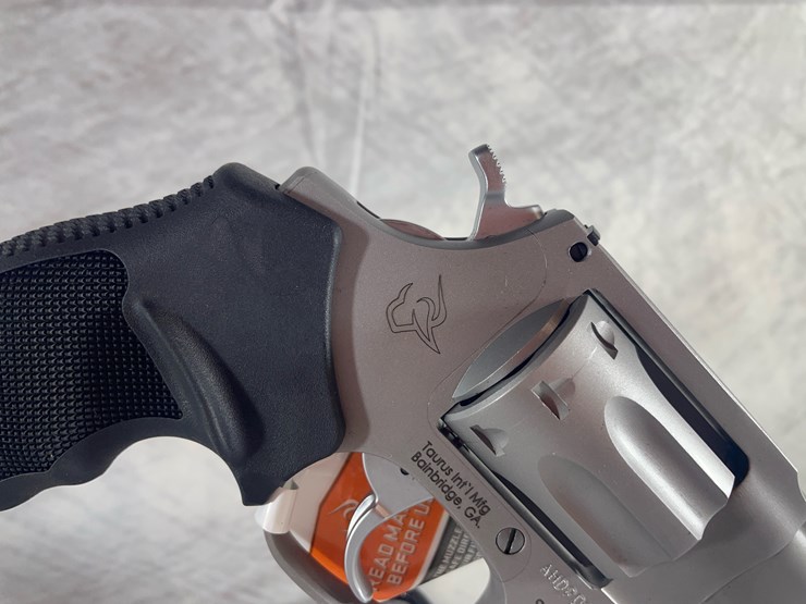 #4378-•-taurus-model-942-22-wmr-revolver,-sn:-ahd909852-image-8