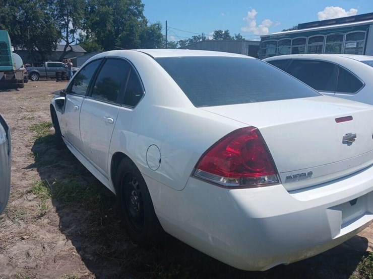 2012-chevrolet-impala-inop-police-image-5