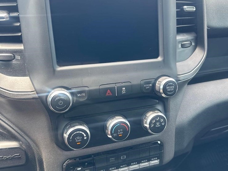 2022-ram-3500-hd-image-24