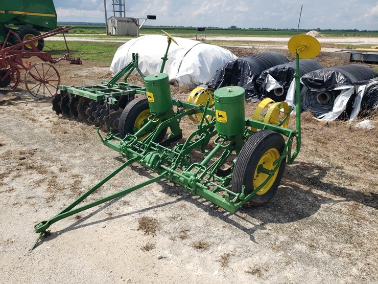 john-deere-2-image-2