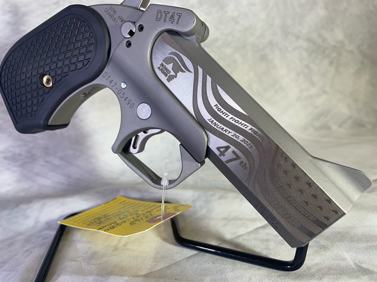 #4386-•-bond-arms-47-derringer-donald-trump-45-colt-pistol,-sn:-dt47-05490-image-9