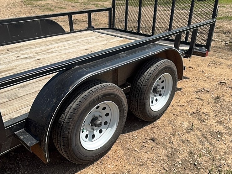 16-foot-utility-trailer-image-2