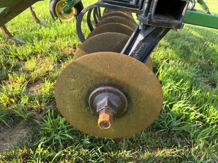 john-deere-714-image-4