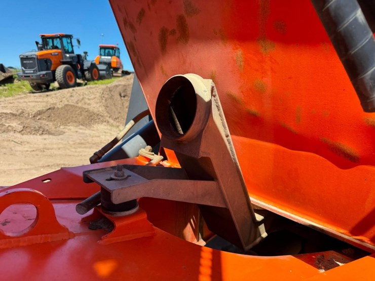2014-doosan-da30-image-15