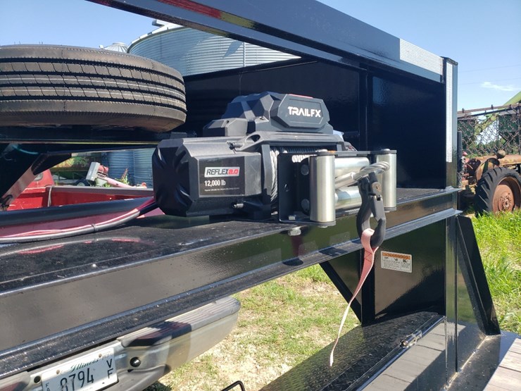 removed-item:-2025-pj-deckover-24‘-tilt-trailer-image-5