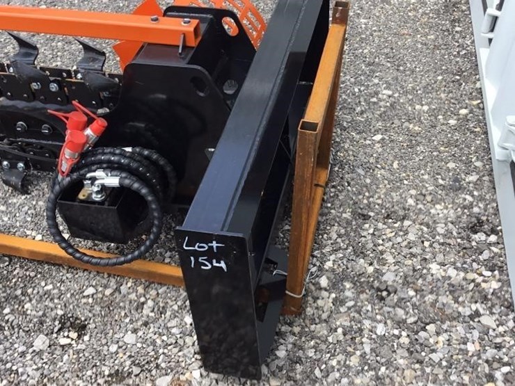 new-giyi-skid-steer-trencher-image-5