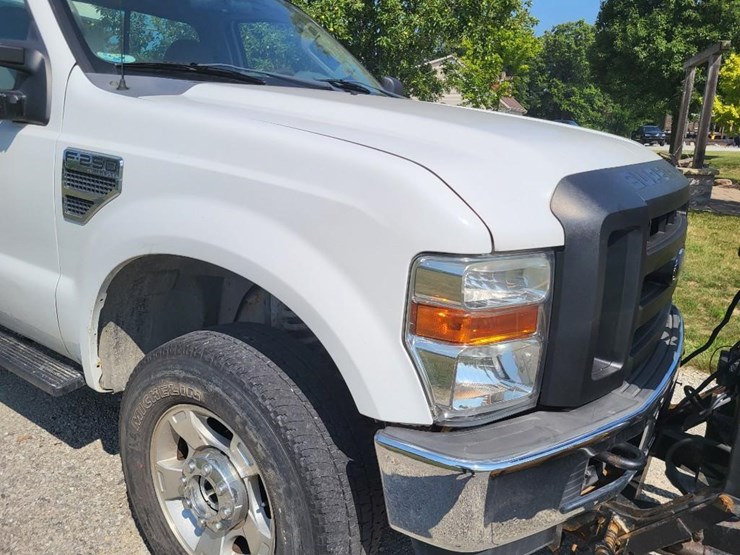 2008-ford-f250-xl-image-34