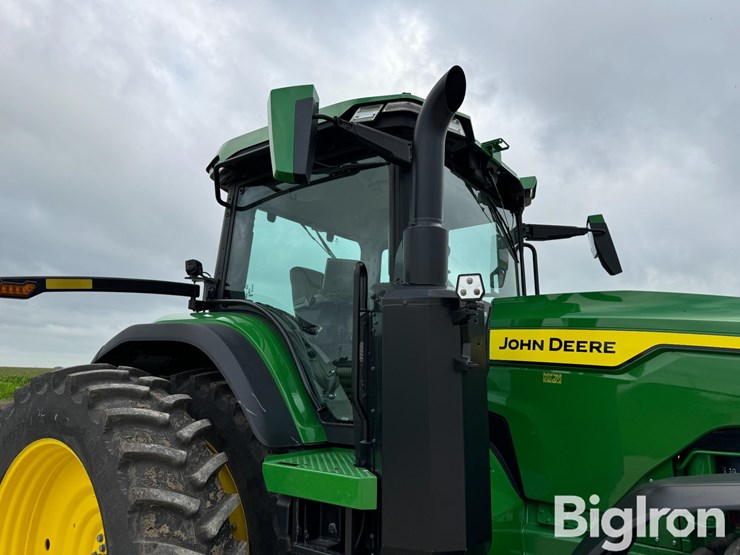 2023-john-deere-8r-250-image-18