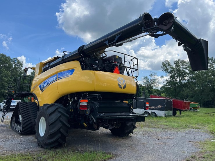 2023-new-holland-cr10.90-image-7
