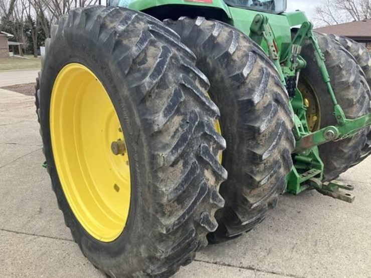 1997-john-deere-8100-image-11