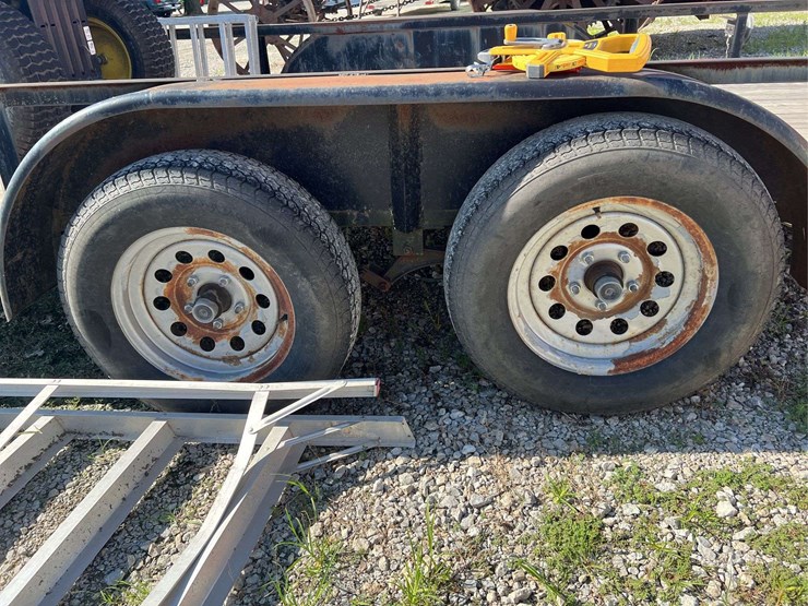 2014-utility-trailer-image-9