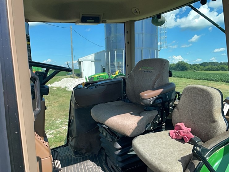 2008-john-deere-8130-image-14