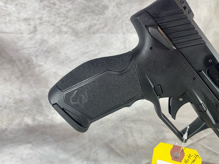 #4381-•-taurus-tx-22-competition-22-lr-pistol,-sn:-1pt435457-image-6
