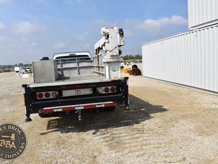 2013-ford-f550-image-65