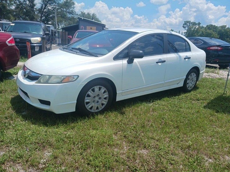2010-honda-civic-vp-image-1