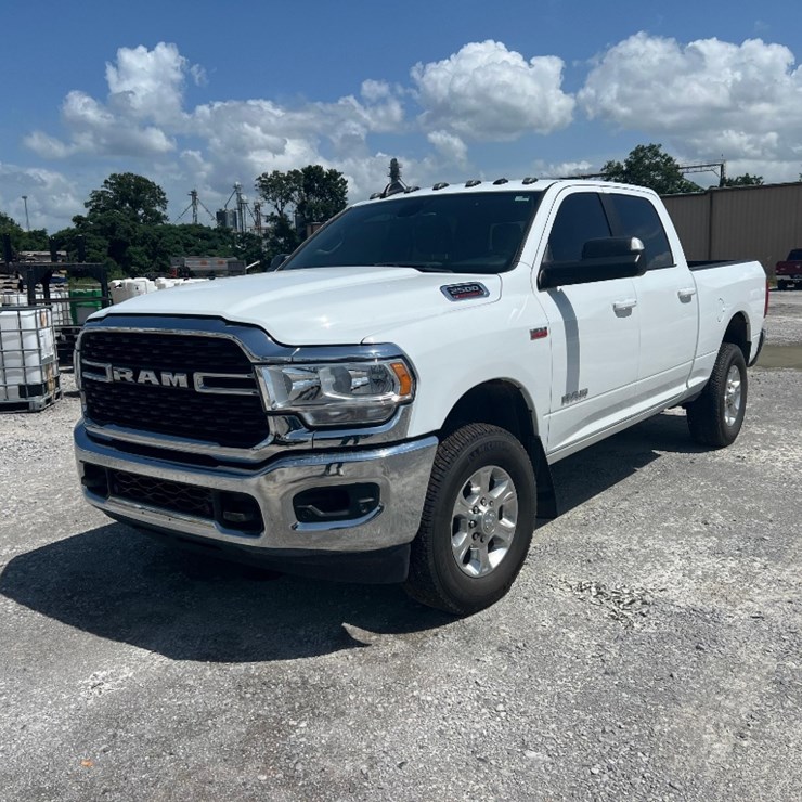 2022 DODGE 2500