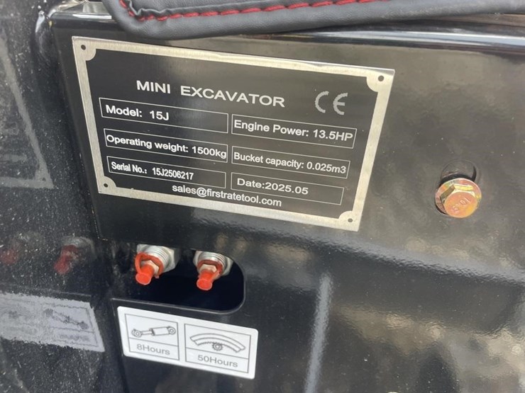 new-miva-mini-excavator:-6.6t-image-13