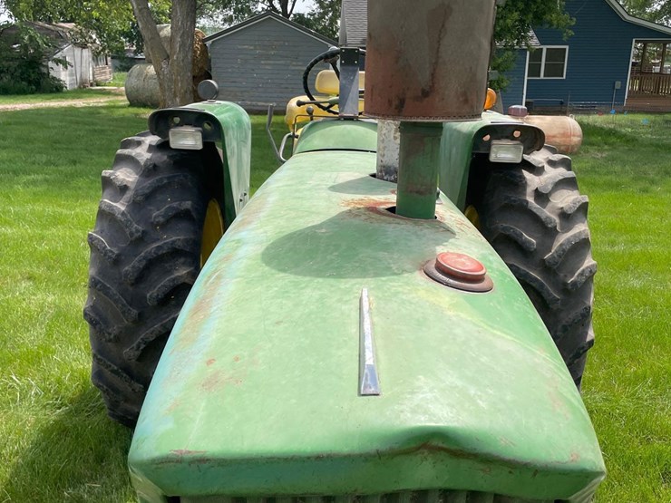 john-deere-4020-image-43