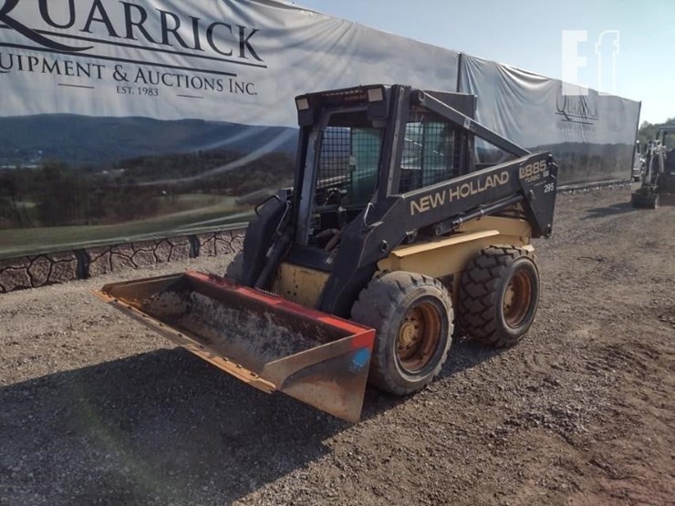 new-holland-lx885-image-25