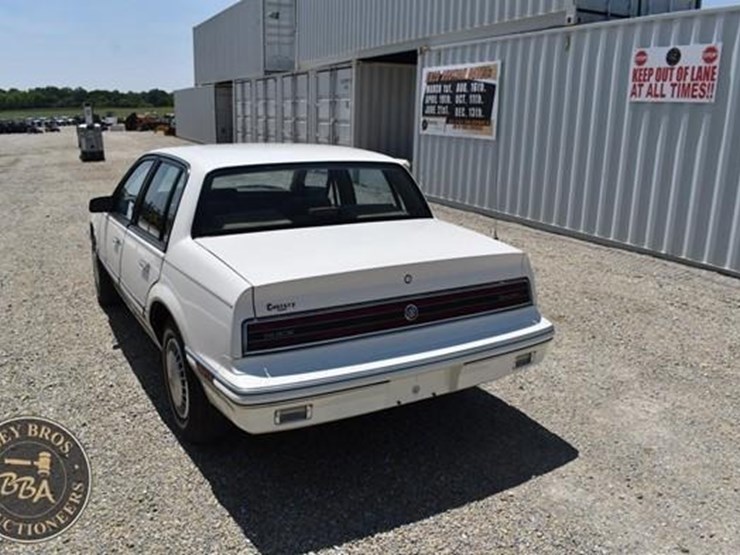 1991-buick-skylark-37415-image-9