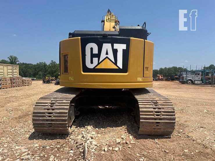 2015-caterpillar-335f-lcr-image-3
