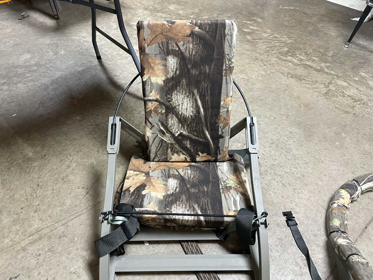 #4427-•-summit-tree-stand-image-9