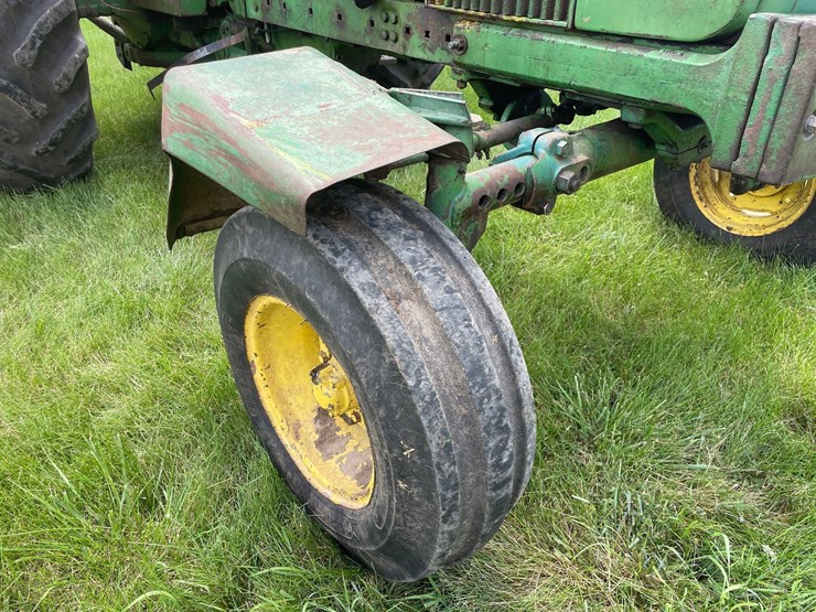 john-deere-4020-image-12