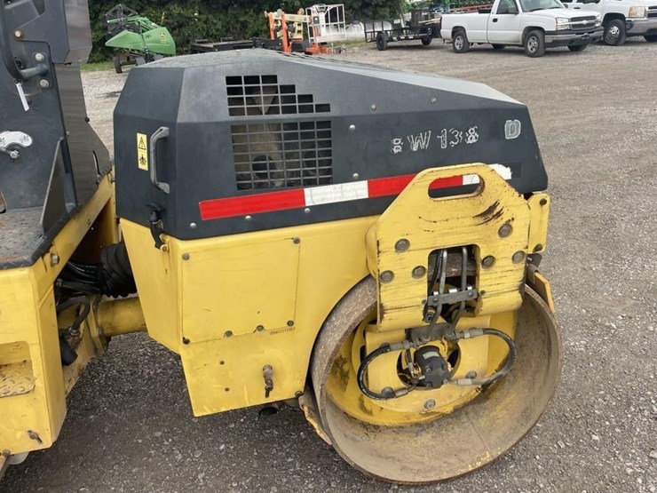 2011-bomag-bw138ad-image-3