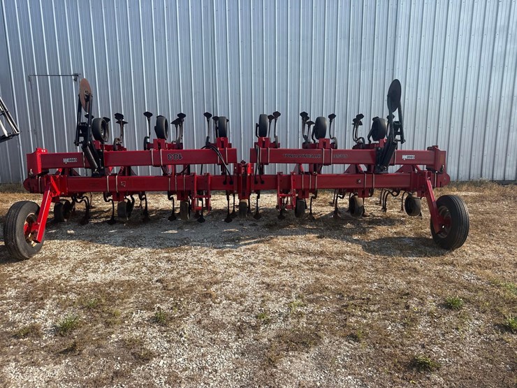 case-ih-183-image-2